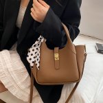 PU革 ショルダーバッグ レディース 2way 斜めがけ ハンドバッグ バッグ レディース ショルダーバッグ ミニバッグ ななめ掛け 肩がけ バッグ（1ヶ）