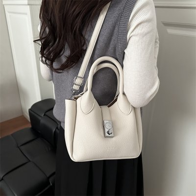 バケットバッグ レディース 2way バッグ PU素材 ロック式 通勤 普段使い 上品 お洒落 おしゃれ（1ヶ）