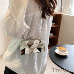 女性のバッグ ひし形 ショルダーバッグ ッセンジャーバッグ チェーンバッグ 斜めがけバッグ 不規則 大人 合成皮革 クリスマス お祝い 夜会巻き プレゼント（1ヶ）
