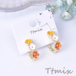 デザインピアス フラワーピアス ゴールド（1ペア）