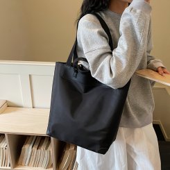 トートバッグ レディース 2way バッグ 大容量 ナイロン 通勤 お洒落 韓国風 新作（1ヶ）