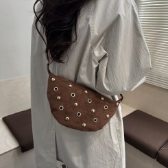2way ショルダーバッグ レディース 通勤バッグ ペンコデザイン リベット装飾 デイリー おしゃれ ダッフル型（1ヶ）