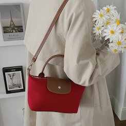 レディース ショルダーバッグ 2way 斜め掛け トートバッグ ジッパー付き ナイロン/PU 軽量 通勤 買い物 お洒落 プレゼント（1ヶ）