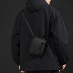 斜めがけバッグ 通勤 2way 超軽量 オックスフォード 防水 マグネット ファストアクセス 一包多用 新作（1ヶ）