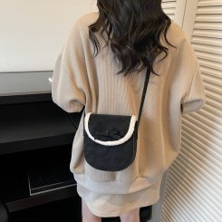 サドルバッグ レディース 斜めがけバッグ スエード 秋冬新作 通勤 お出かけ お洒落 使いやすい（1ヶ）