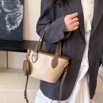 ショルダーバッグ レディース 斜めがけバッグ PU レザー トートバッグ ハンドバッグ 斜めがけ 肩掛け バッグ カバン 大きめ 収納 大容量 通勤 （1ヶ）