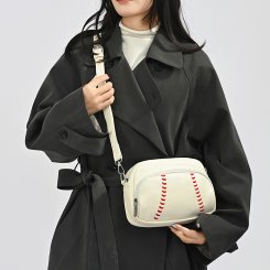 斜めがけバッグ レディース 2way ショルダーバッグ PUレザー ラウンドジッパー 通勤 お出かけ レトロ ベースボールデザイン お洒落（1ヶ）