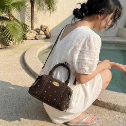 大容量 2way ショルダーバッグ レディース トートバッグ 2026新作 通勤 仕事 おしゃれ 多機能 収納力抜群（1ヶ）