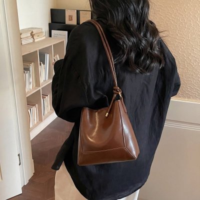 トートバッグ レディース 2wayバッグ 大容量 PU マグネットクロージャー 通勤 お出かけ 使いやすさ抜群（1ヶ）