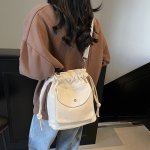 キャンバスバッグ カジュアル ショルダーバッグ 巾着バッグ キャンバス 帆布 斜めがけバッグ エコバッグ 大容量 通勤バッグ 旅行 通学バッグ（1ヶ）