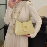 トートバッグ ショルダーバッグ PUレザー A4 大きい 肩掛け 無地 バッグ 鞄 レディースバッグ おしゃれ レディース バッグ 通勤 通学（1ヶ）